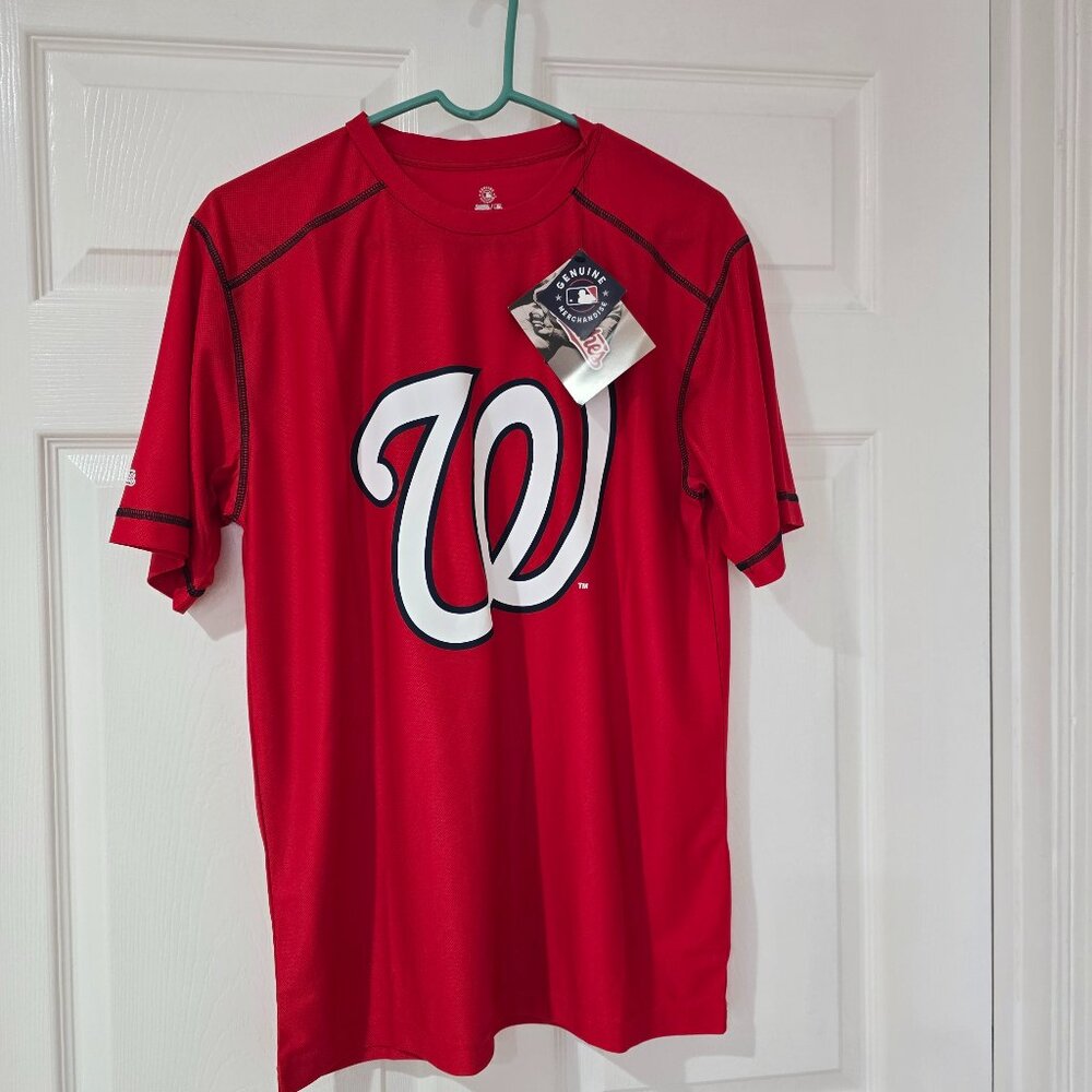 Washington Nationals Mens Stitches Short Sleeve T-Shirt Polyester Red Sz Med NWT
